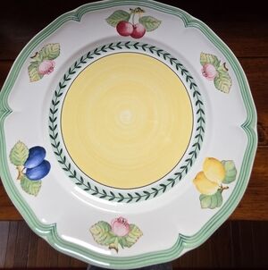 Set Of 4 Villeroy & Boch French Garden Fleurence 10" Dinner Plates- New